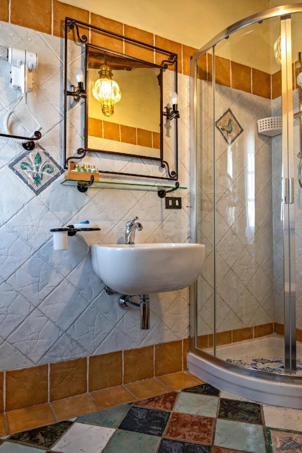 Luxury Corte Di Re Artu Лукка Экстерьер фото